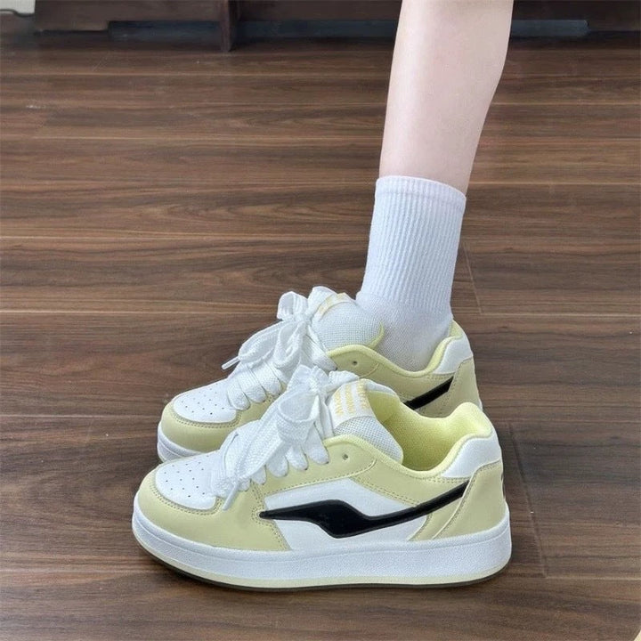 Damen Sportliche Sneakers mit Komfortpolsterung und rutschfester Sohle Echo Archiv