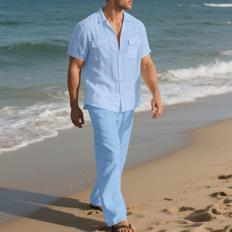Herren luftiges Strand-Outfit mit lässigem Kurzarmhemd und bequemen Leinenhosen Echoarchiv