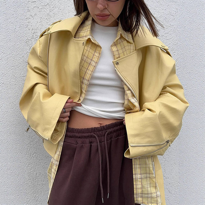 Damen Oversize-Bikerjacke aus veganem Lederimitat mit großem Revers und Taillengürtel Echoarchiv