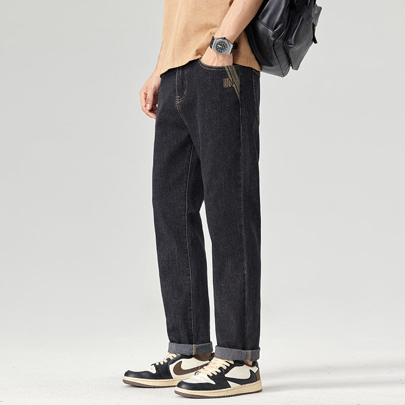 Herren lässige Denim-Jeans im modernen Schnitt und hoher Taille Echoarchiv