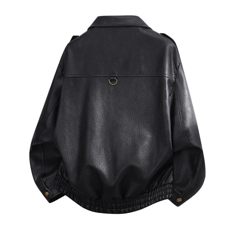 Herren Oversize Kunstleder-Bomberjacke mit Schulterklappen, elastischem Saum & Metallknöpfen Echoarchiv