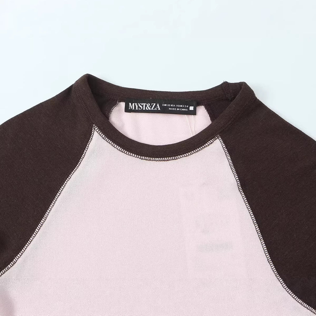 Damen Langarm-Raglanshirt aus weichem Jersey mit leicht tailliertem Schnitt Echoarchiv