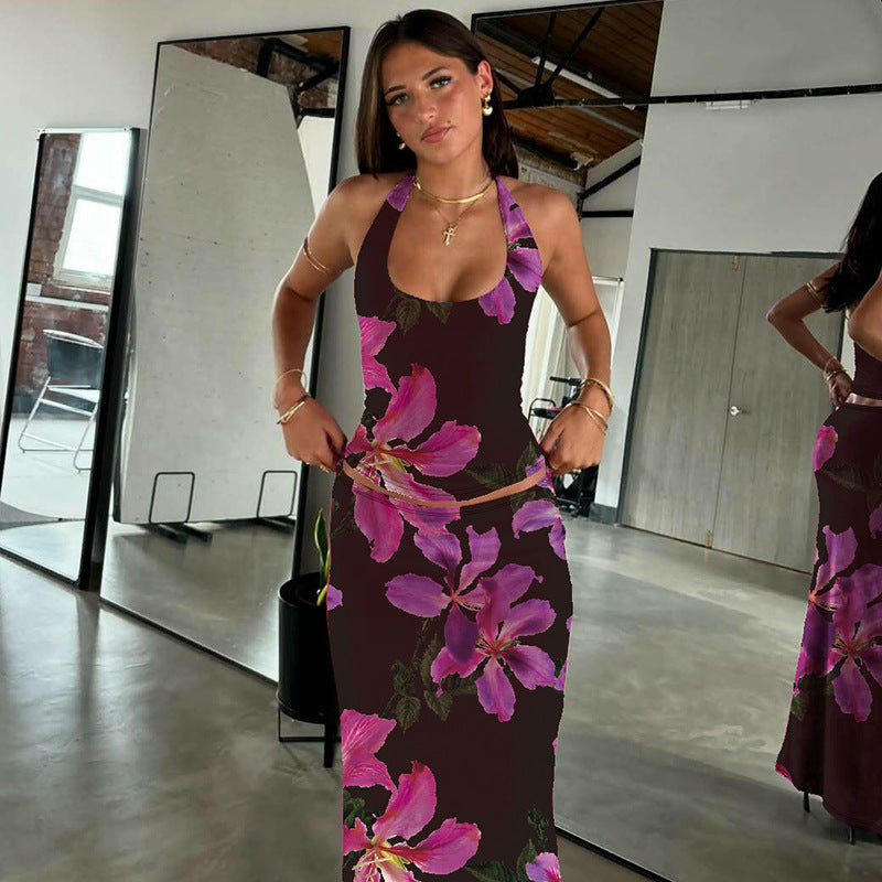 Damen Elegantes Maxikleid mit verführerischem Halterneck Echo Archiv