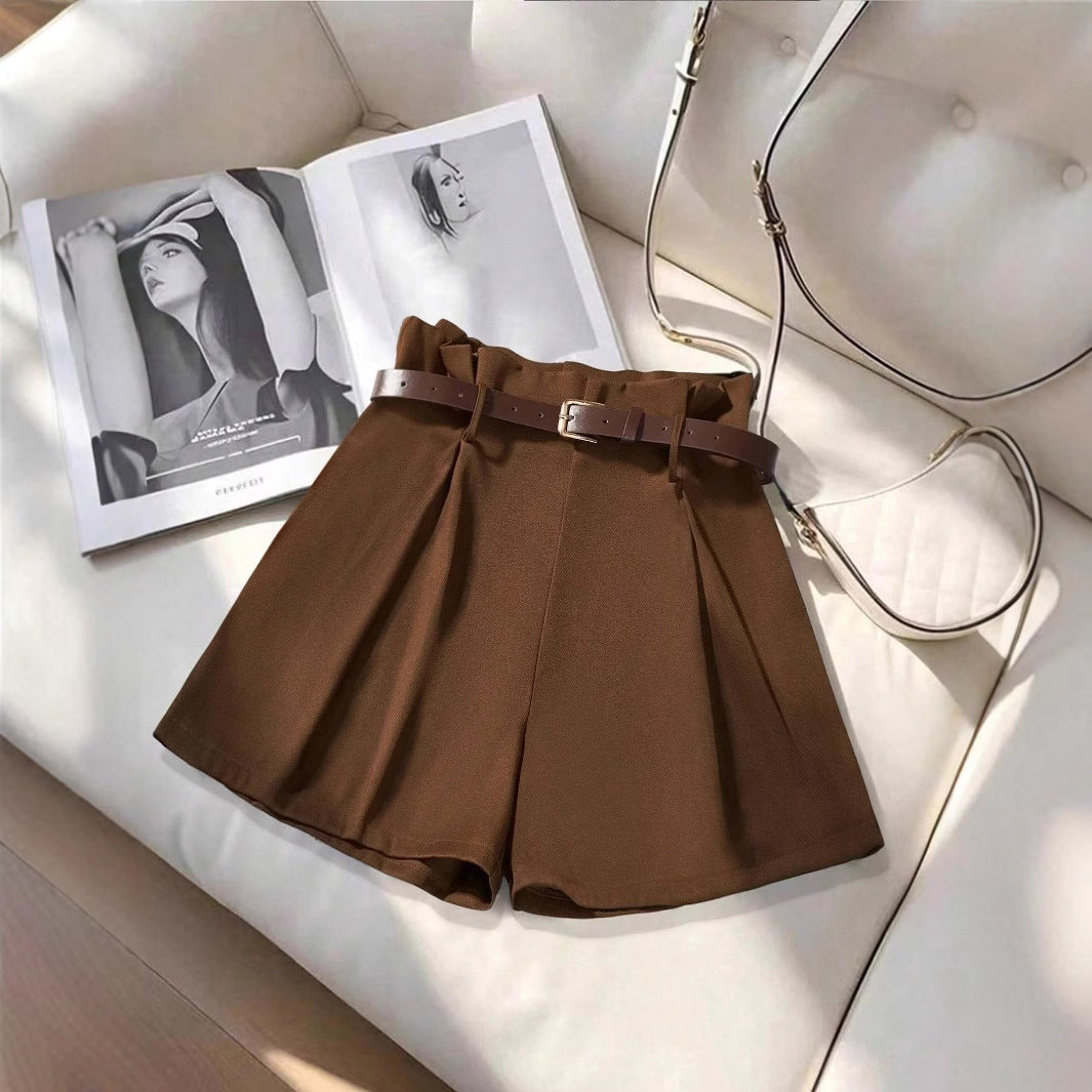 Damen Bleistiftshorts mit Gürtel und eleganten Falten Echo Archiv
