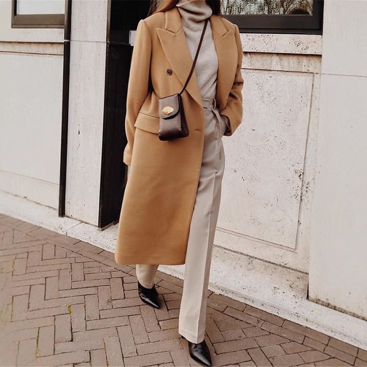 Frauen Doppelreiher Wollmischung Mantel mit oversized Schnitt und breiten Revers Echoarchiv