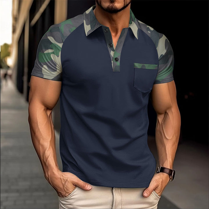Herren Polohemd mit modernem Camouflage-Design Echoarchiv