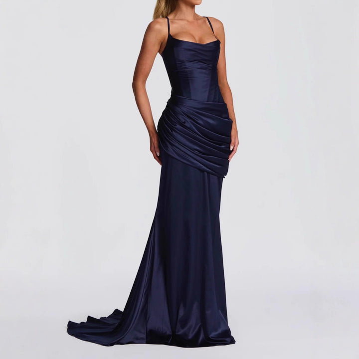 Damen elegantes Abendkleid mit raffinierten Drappierungen Echo Archiv