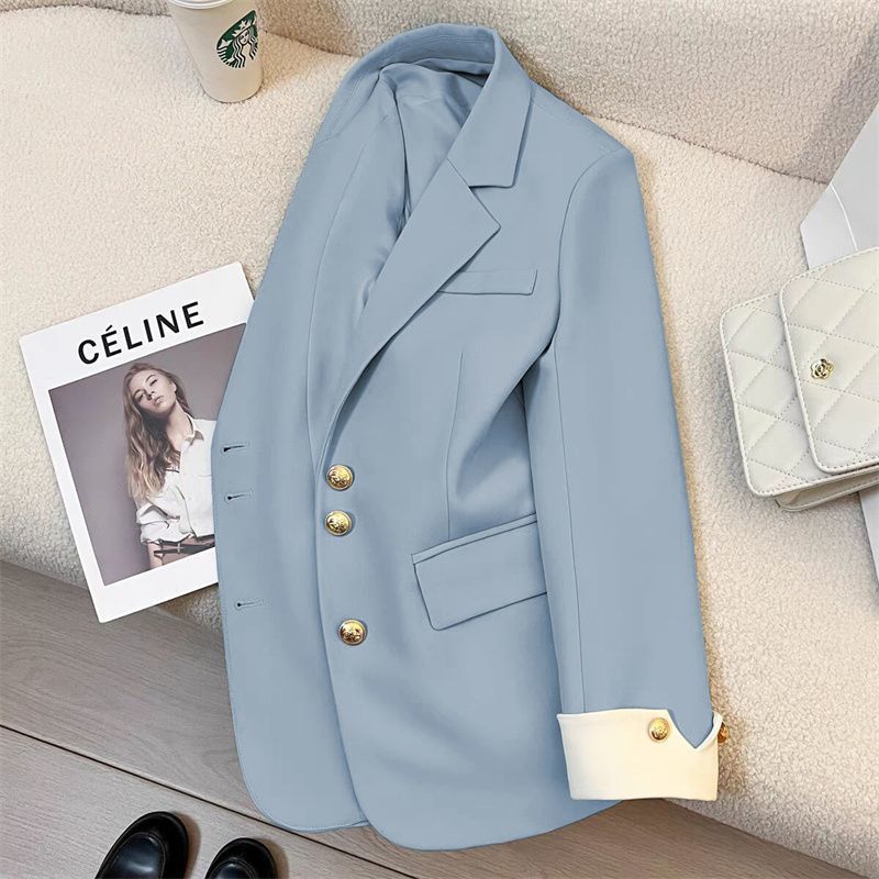 Damen Eleganter Blazer mit Goldknopfdetails Echo Archiv