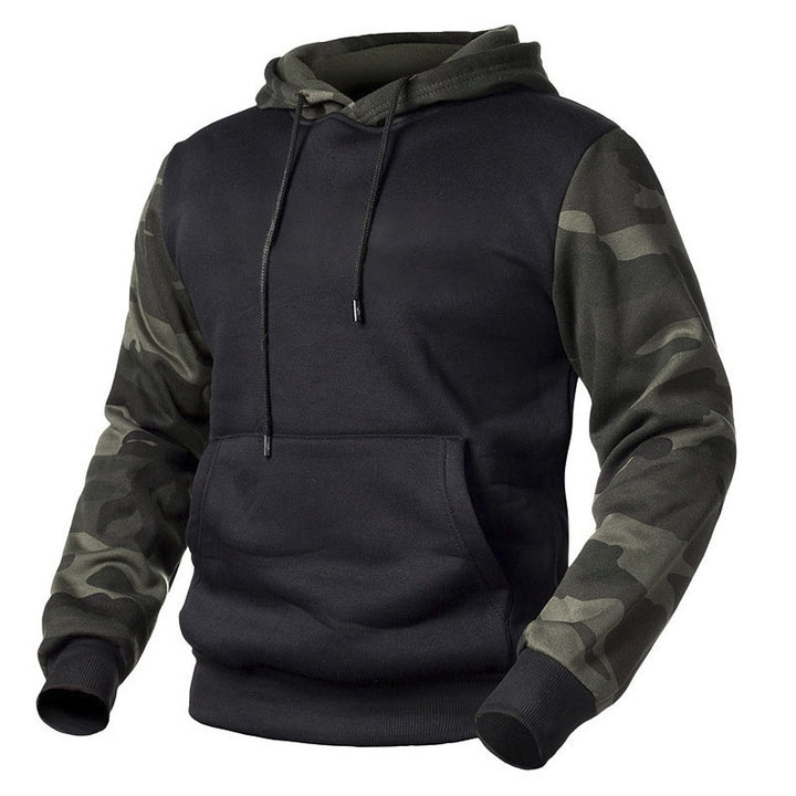 Herren Kapuzenpullover mit modernem Camouflage-Design und praktischen Taschen Echoarchiv