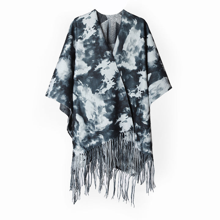 Damen Oversize-Poncho im Cloud-Print mit V‑Ausschnitt und langen Fransen Echo Archiv