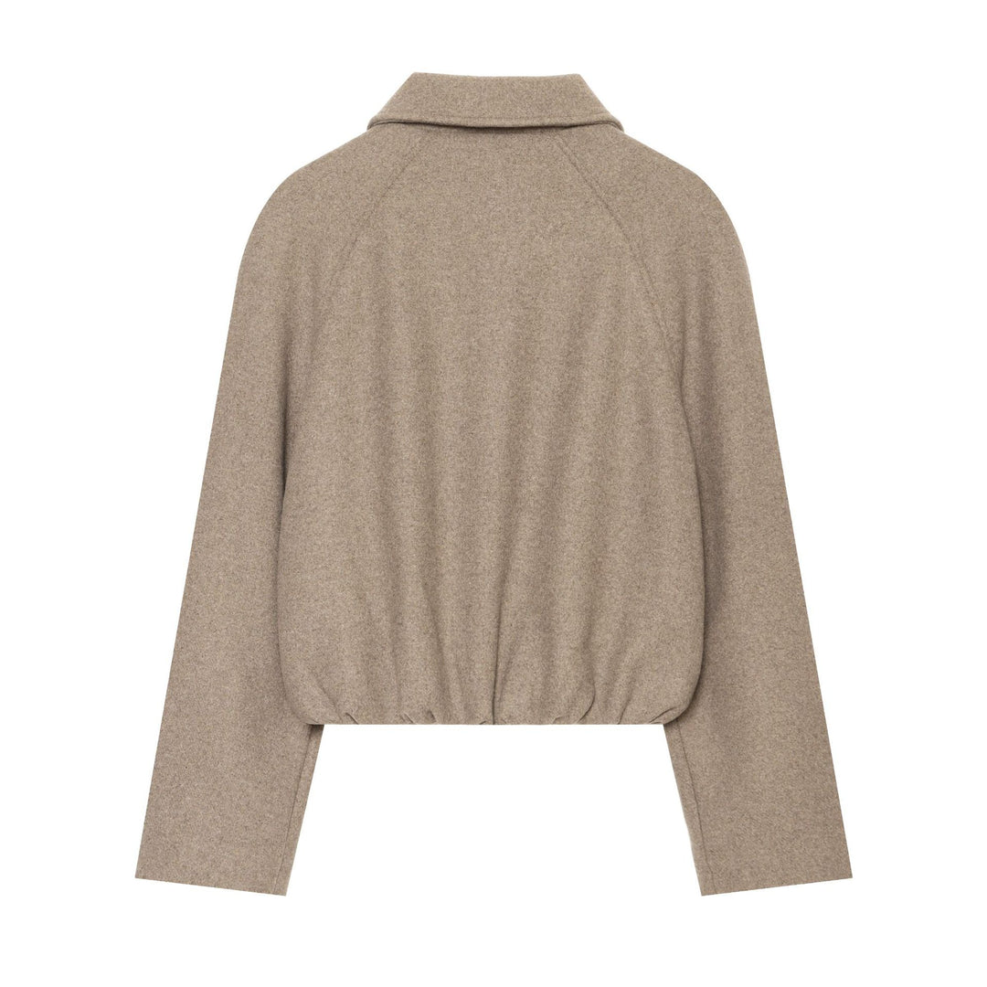 Damen kurze Wolljacke mit durchgehendem Reißverschluss, Umlegekragen und Kordelzugsaum – Célinea