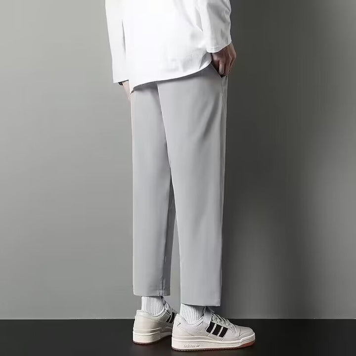 Herren Bequeme und modische Relaxed-Fit Jogginghose Echoarchiv