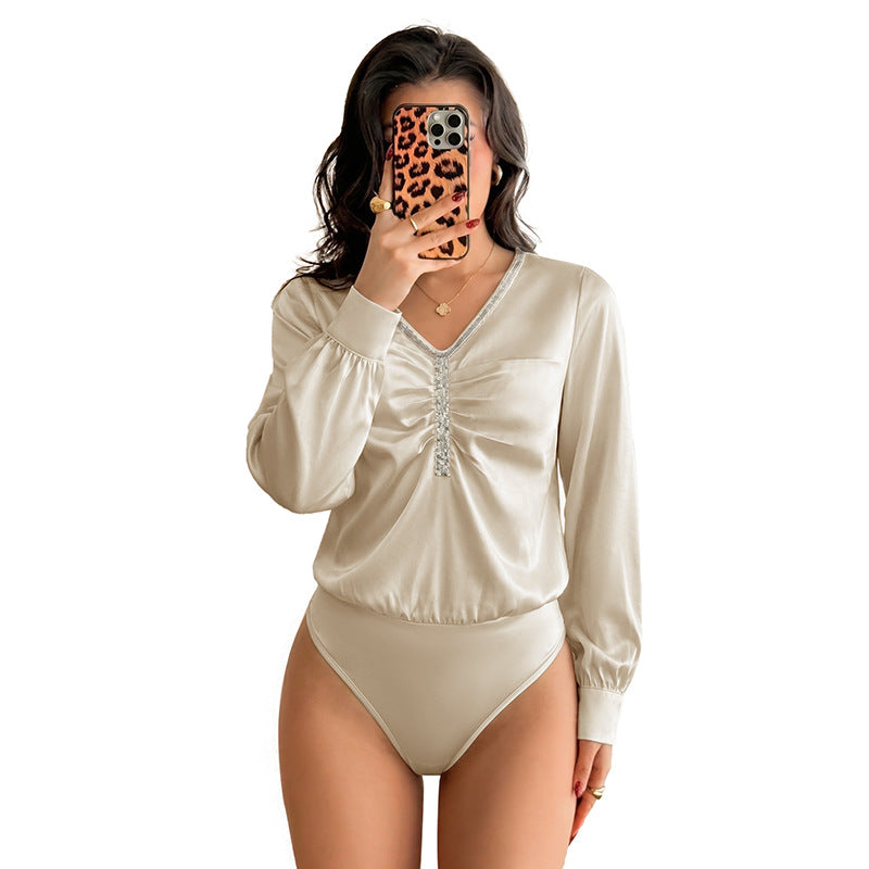 Damen Elegantes Blusenshirt mit Rüschendetails und Strassakzenten Echo Archiv