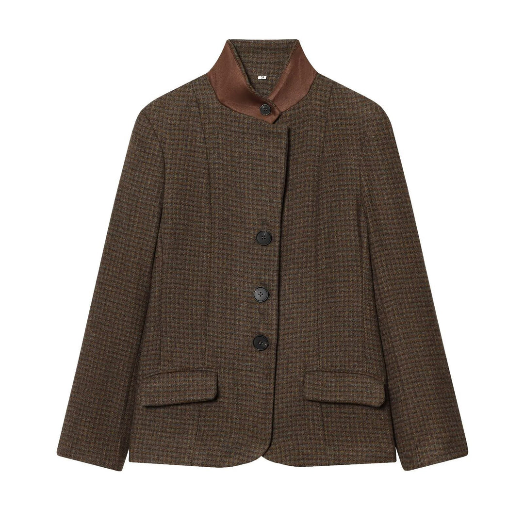 Damen Kurzer Tweedblazer mit Stehkragen, Knopfleiste und Pattentaschen Echo Archiv