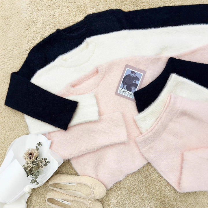 Damen Kuscheliger Flausch-Zweiteiler mit Oversize-Pullover und Minirock – Élanora