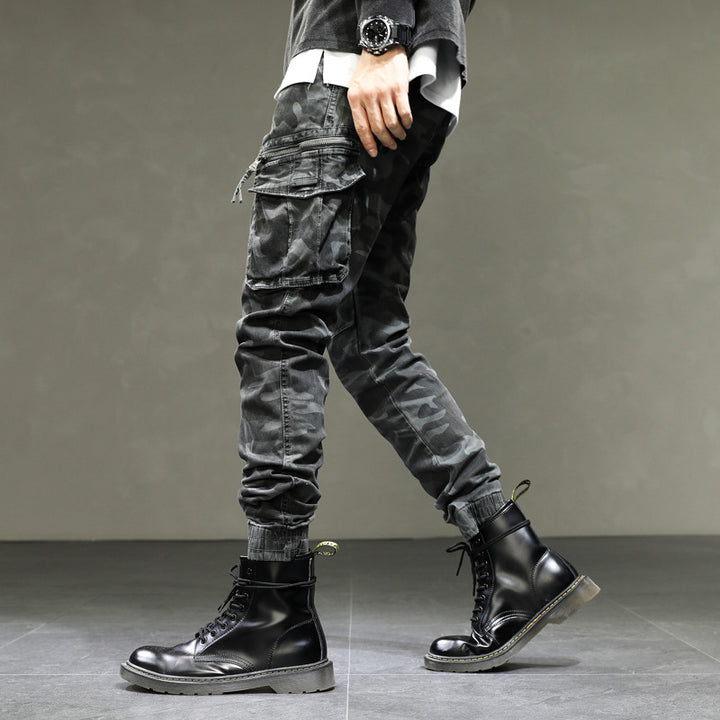 Herren Cargohose mit praktischen Taschen und elastischem Bündchen Echoarchiv