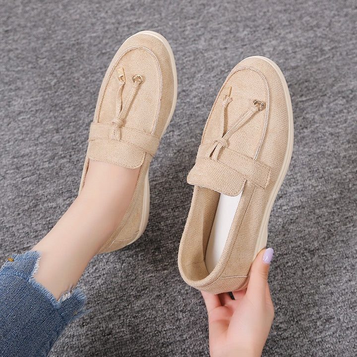 Damen lässige Veloursleder-Optik Slipper mit dekorativer Zierkordel, weichem Komfortfußbett und flexibler Leichtsohle Echo Archiv