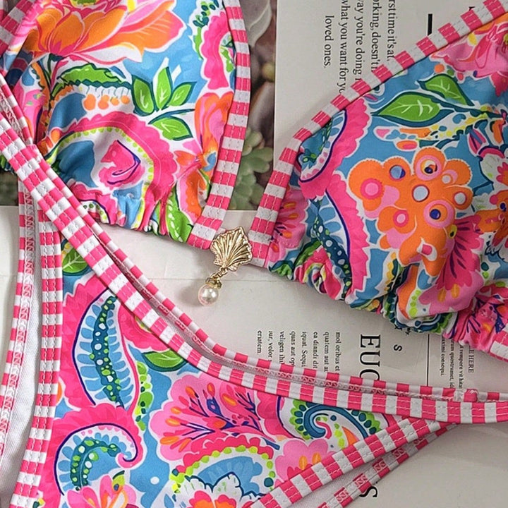 Damen Triangel-Bikini mit verspieltem Floral-Design Echo Archiv