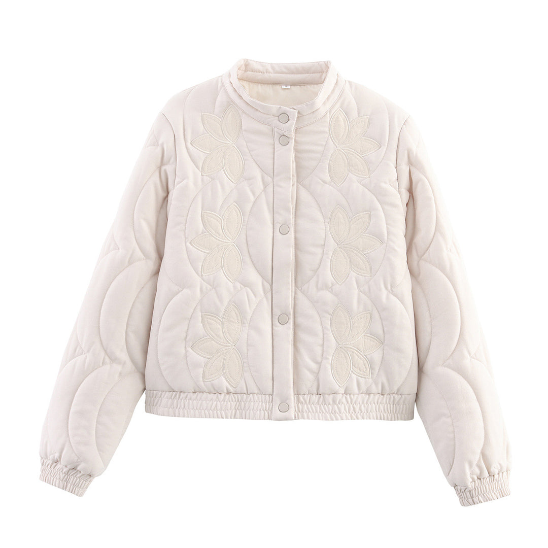 Damen Kurz geschnittene gesteppte Jacke mit Blumenapplikation und Stehkragen Echo Archiv