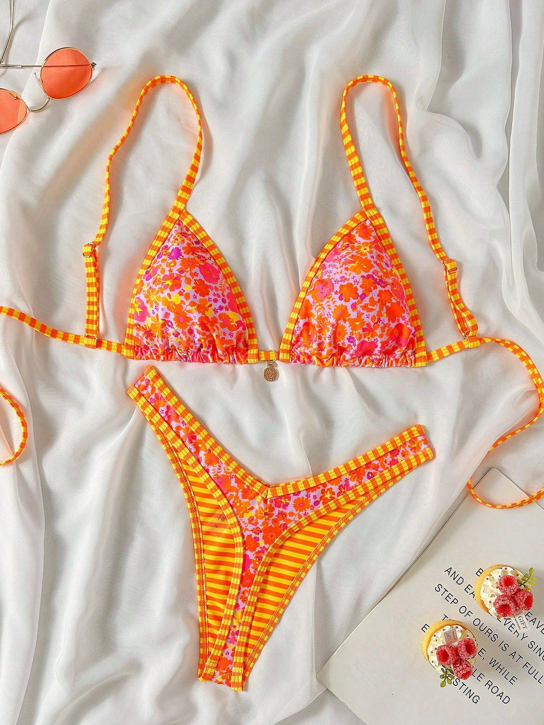Damen Triangel-Bikini mit Rüschendetails und Karomuster Echo Archiv