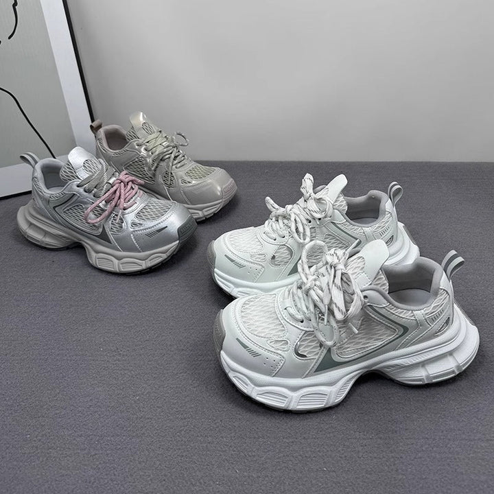 Damen Sportliche Sneakers mit atmungsaktiver Mesh-Oberfläche von Echo Archiv