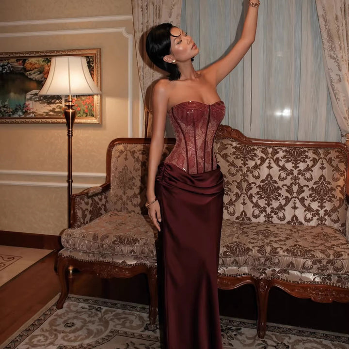 Damen Korsettkleid mit elegantem, fließendem Rock Echo Archiv