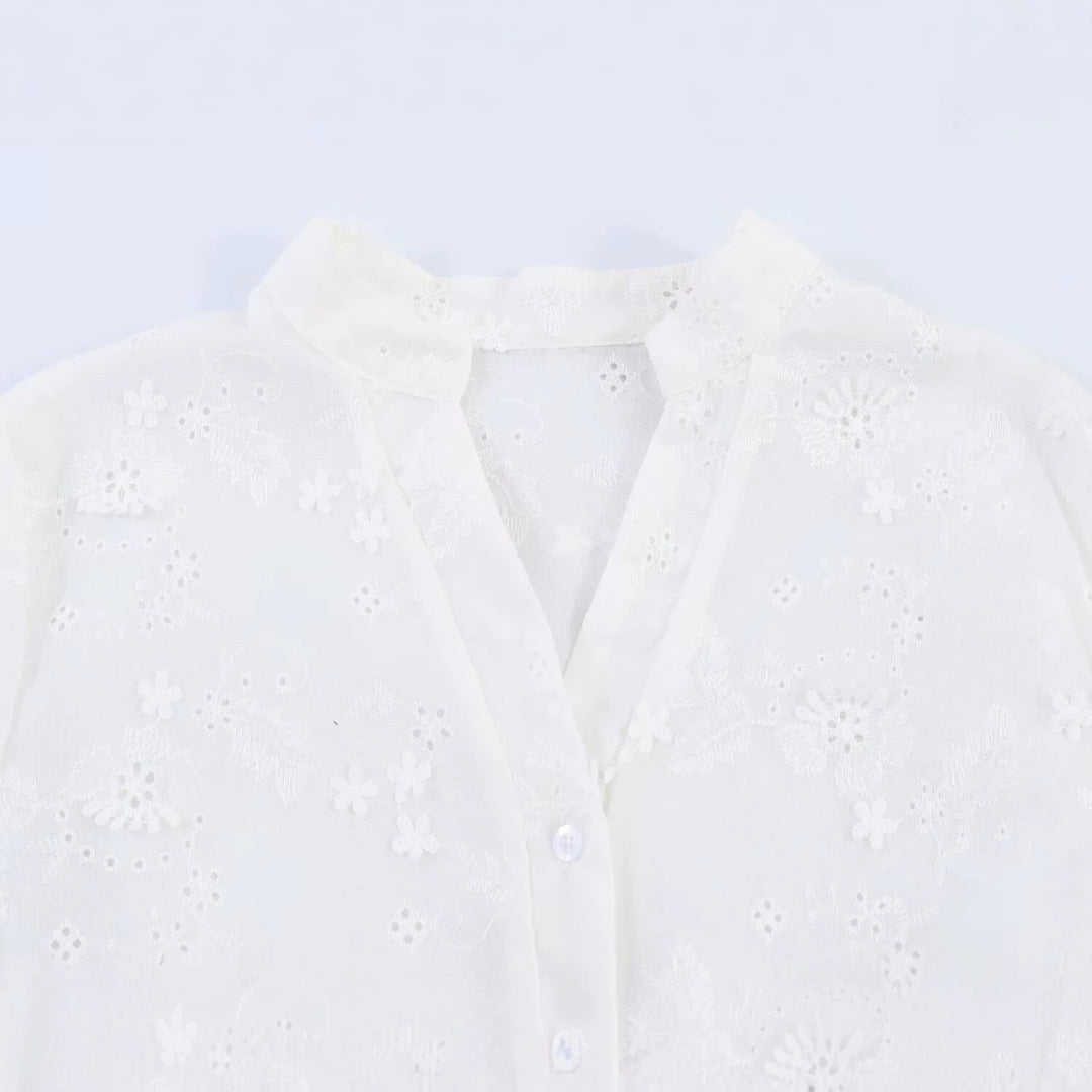 Damen Bestickte Cropped-Bluse mit Stehkragen, Lochstickerei und tailliertem Bund Echoarchiv