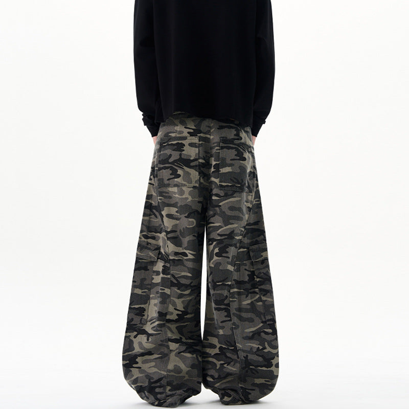 Herren Extraweite Camouflage-Cargohose im Baggy‑Cut mit tiefem Schritt Echo Archiv