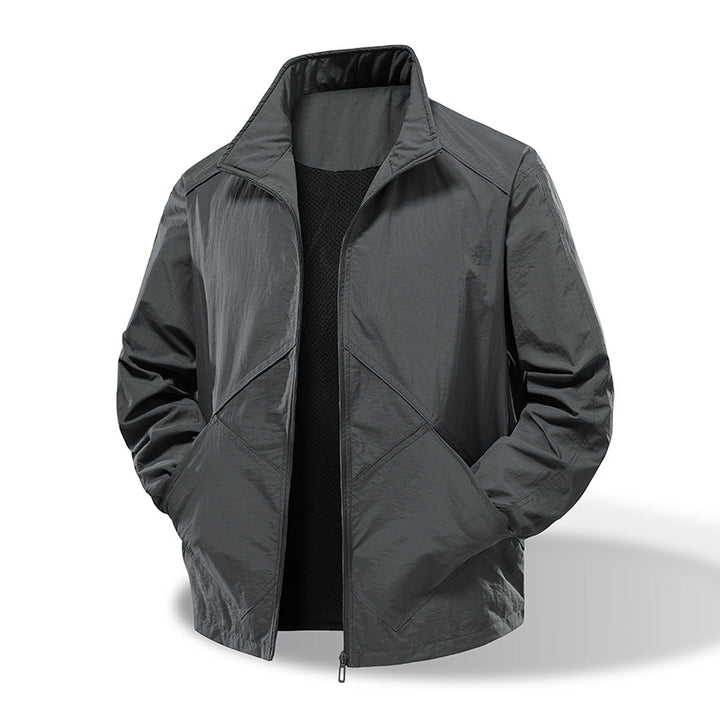 Herren Leichte technische Windjacke mit Mesh‑Futter und Stehkragen Echoarchiv