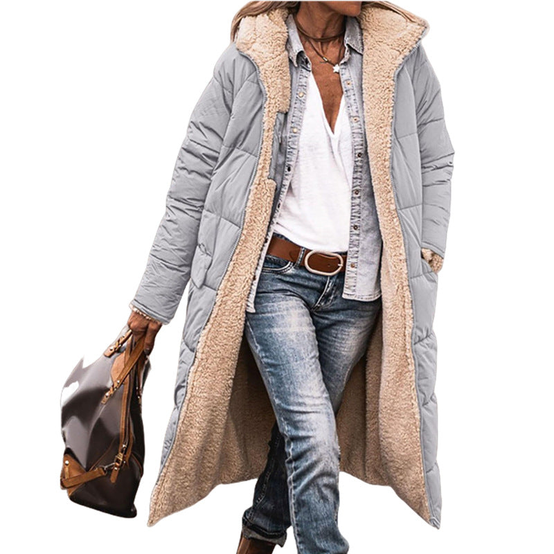 Damen lange, gefütterte Winterjacke mit Fleece-Futter Echoarchiv
