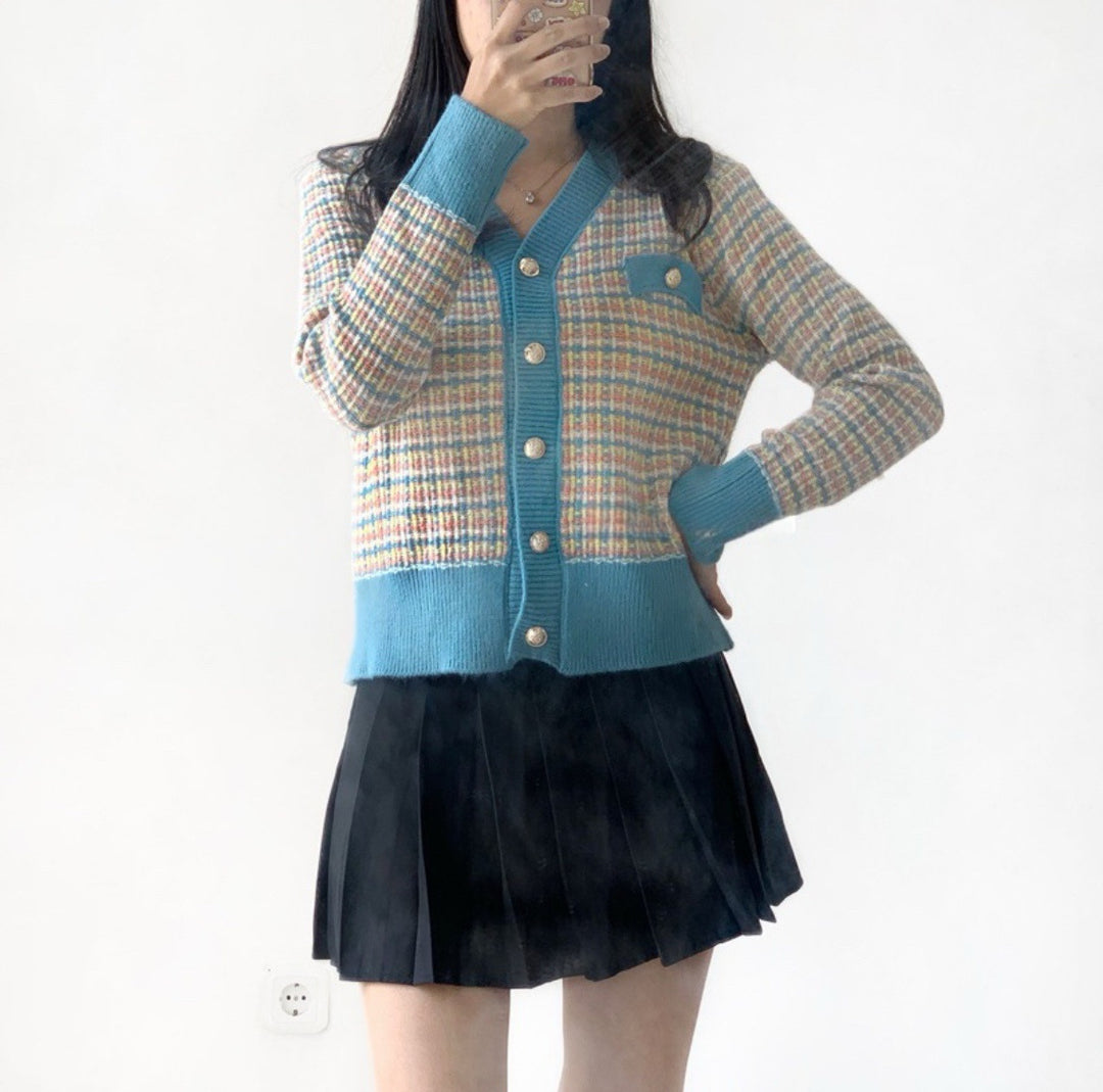 Damen Tweed-Strickcardigan mit V-Ausschnitt und Zierknopfleiste – Veloura