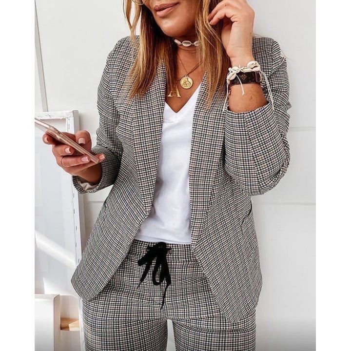 Damen Blazer und Hose Set Echoarchiv