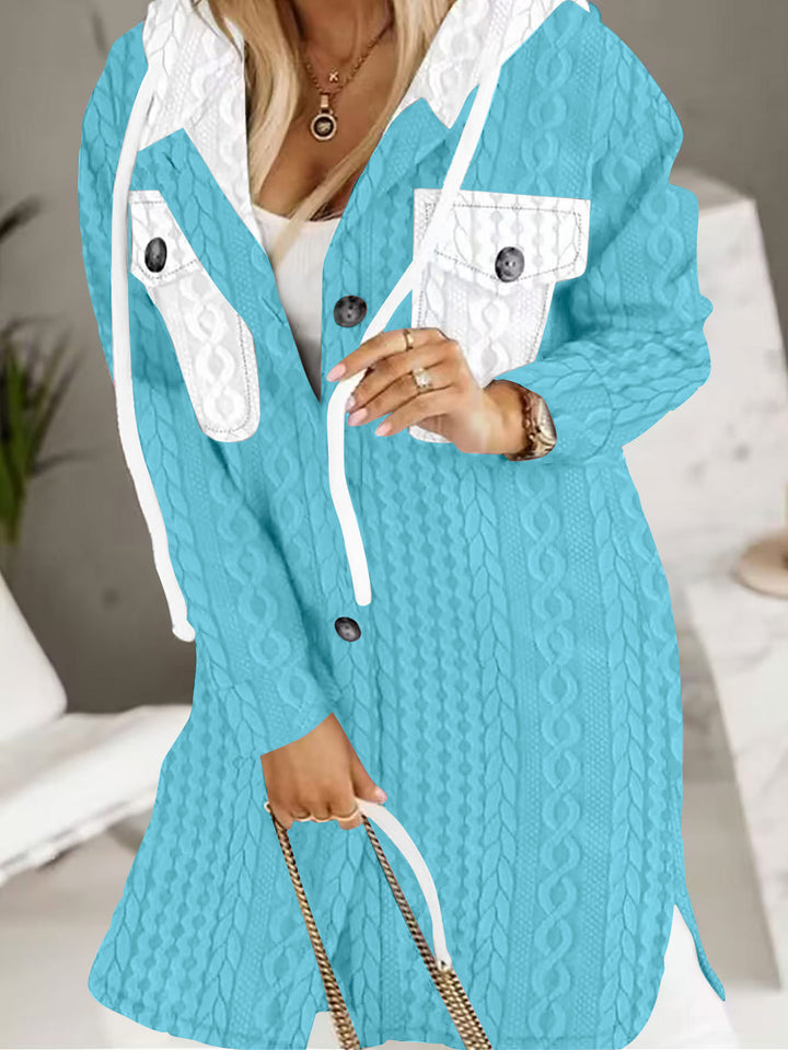 Damen Longline-Strickmantel mit Kapuze, Zierknöpfen und Kontrasttaschen – Montévia