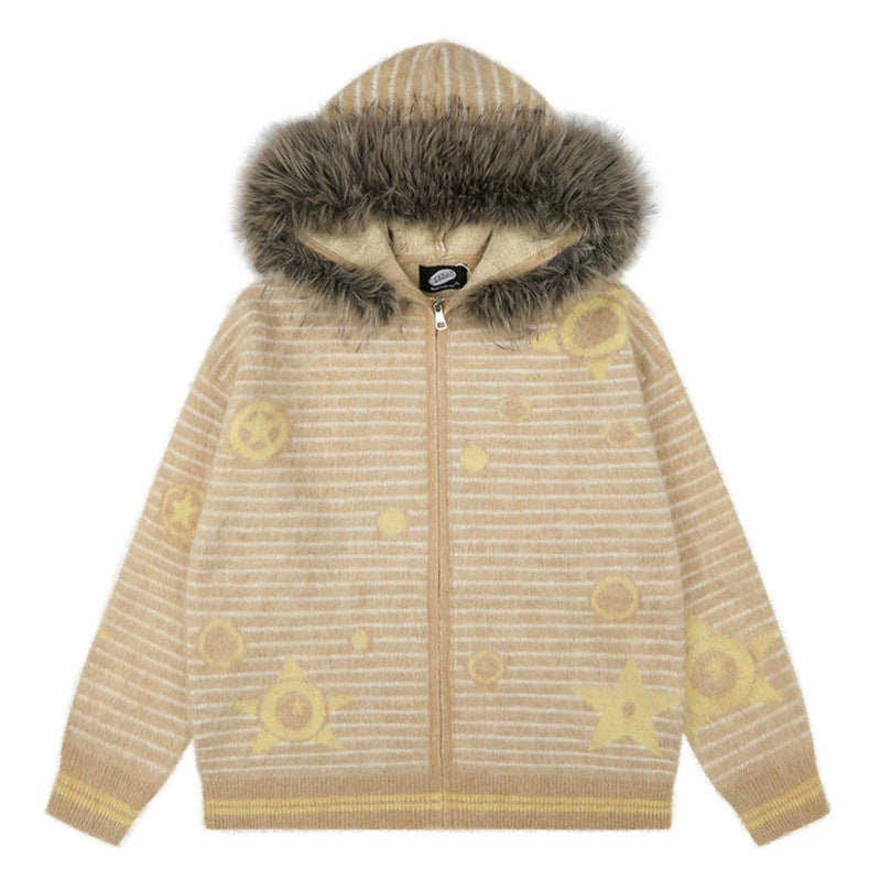 Damen Kapuzen-Strickjacke mit Fellbesatz, gestreifter Mohair‑Optik und Sternapplikationen Echoarchiv