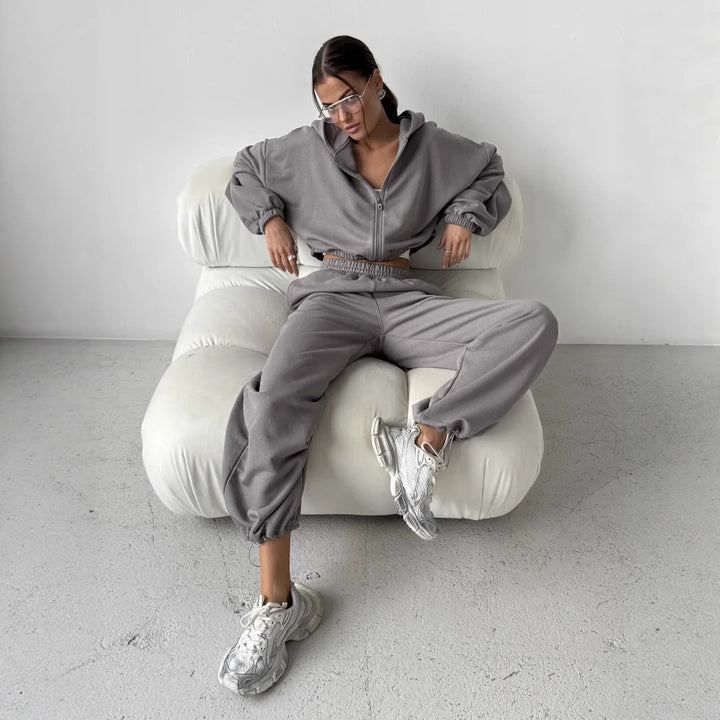 Damen Lounge-Set Cropped-Zip-Hoodie mit Oversize-Ärmeln und High-Waist Palazzo-Jogger – Élanora