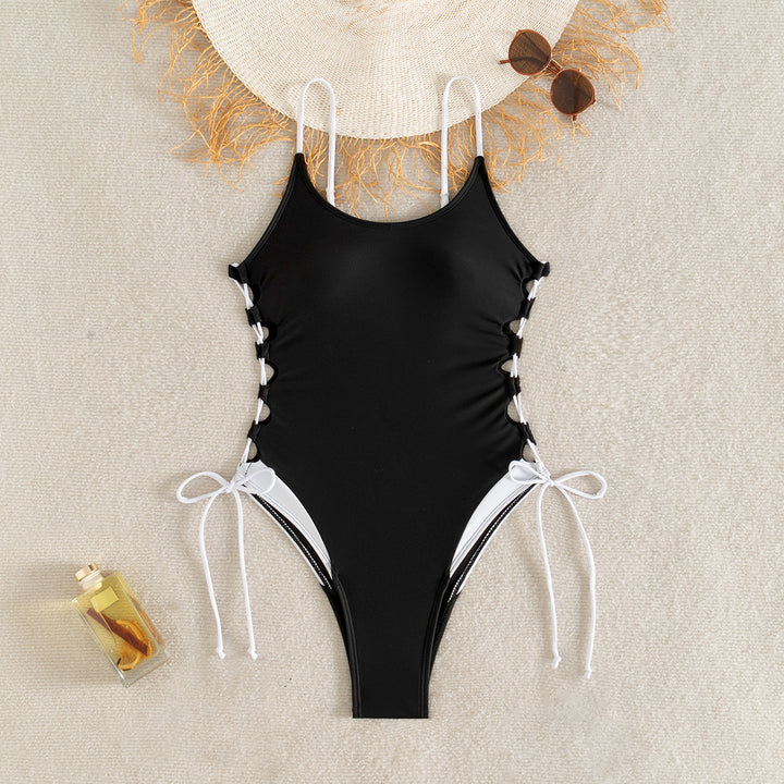 Damen Sportlicher Einteiler mit verstellbaren Schnürdetails Echo Archiv