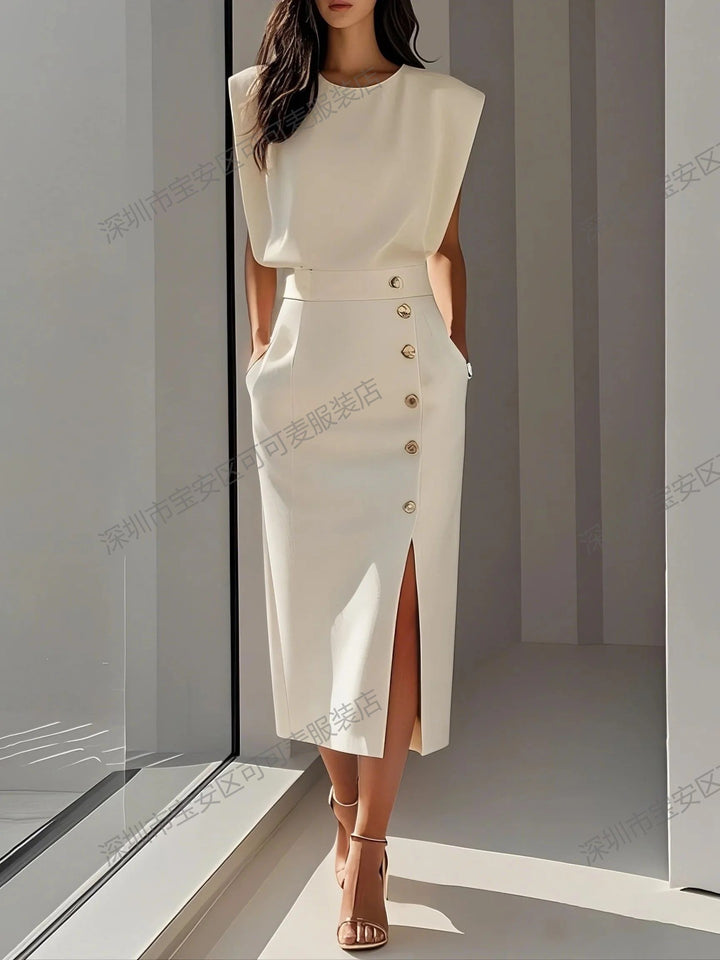 Damen Elegantes Abendkleid mit hohen Schultern und seitlichem Schlitz Echo Archiv