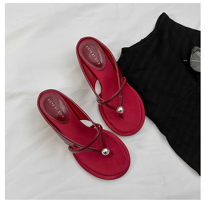 Damen Elegante Mule‑Sandalette mit Zehenring, filigranen Riemchen und sculpted Kitten‑Absatz – Sorelia