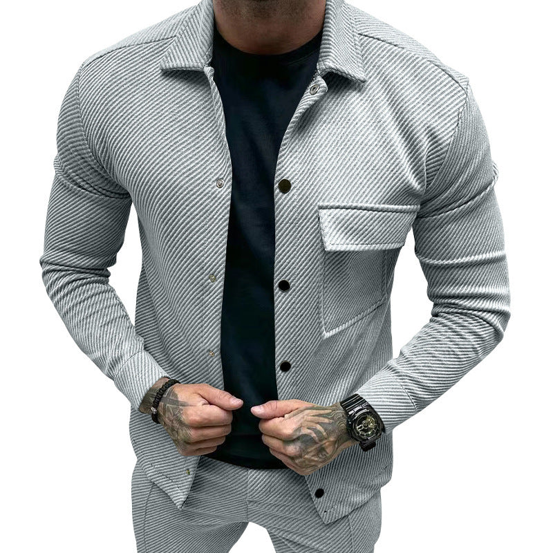 Herren modische Jacke mit strukturiertem Design und praktischen Taschen Echoarchiv