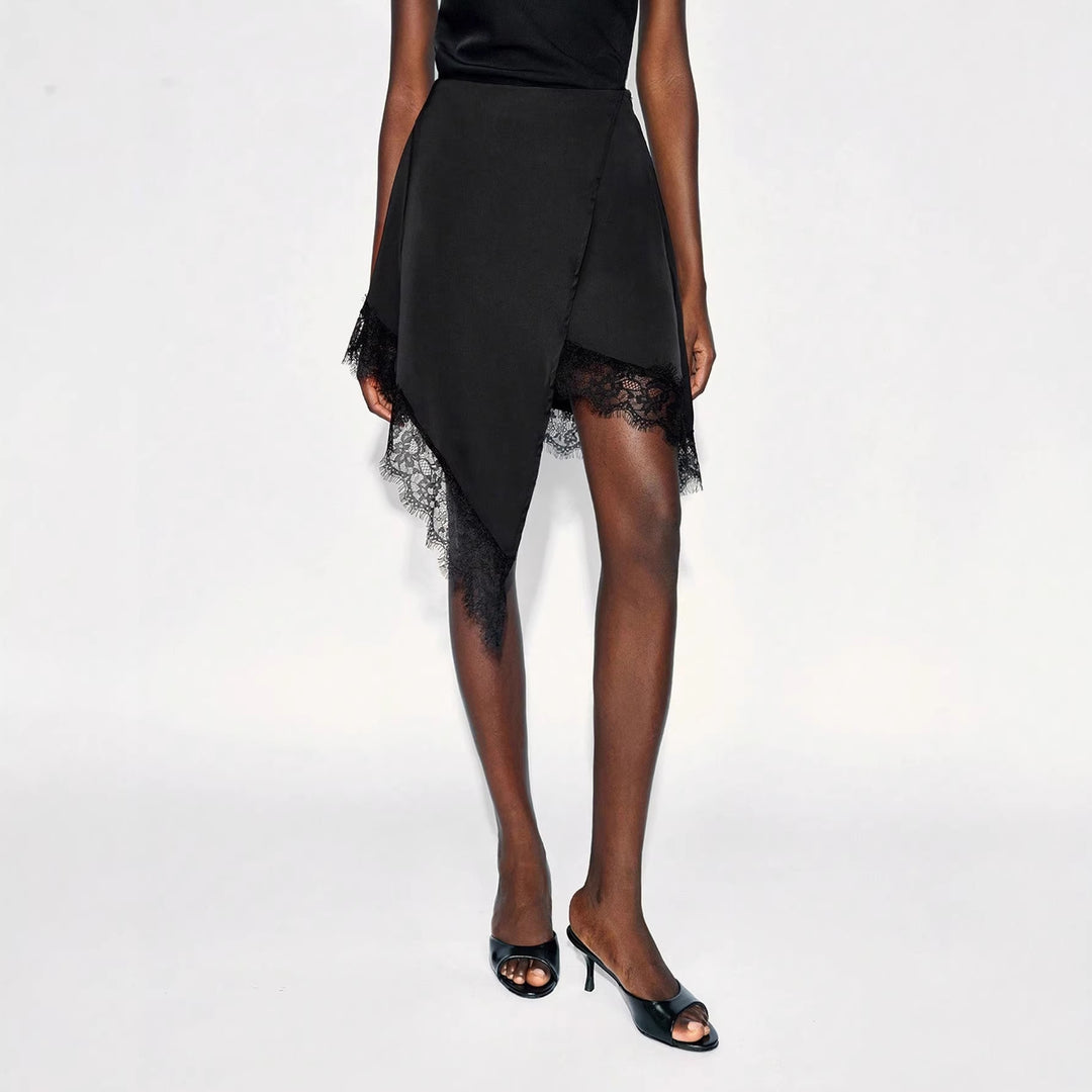 Damen nan asymmetrischer Wickelrock mit Spitzenbesatz und satinähnlichem Fall Echo Archiv