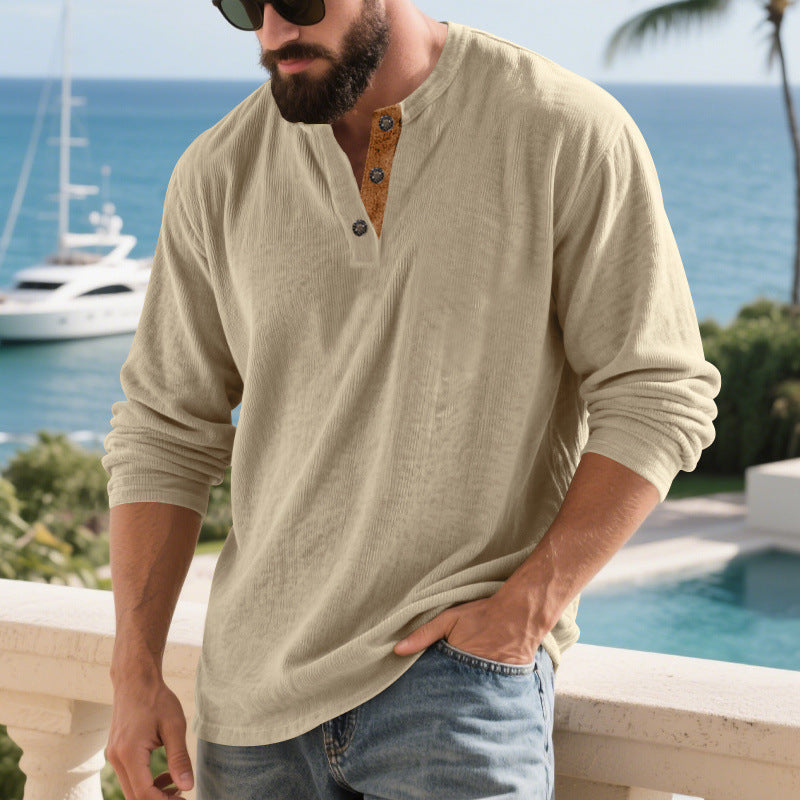 Herren Langarm-Henley-Shirt mit strukturiertem Material und modischen Knopfdetails Echoarchiv