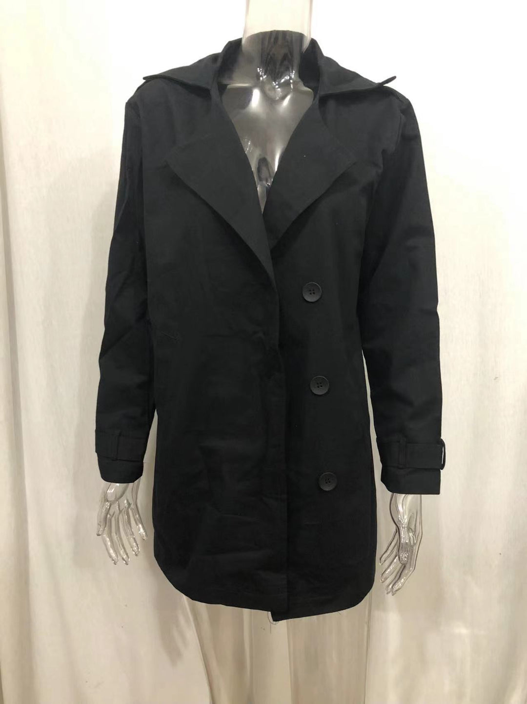 Herren nan leichter urbaner Trenchcoat mit zweireihiger Knopfleiste und lässiger Used-Optik Echo Archiv