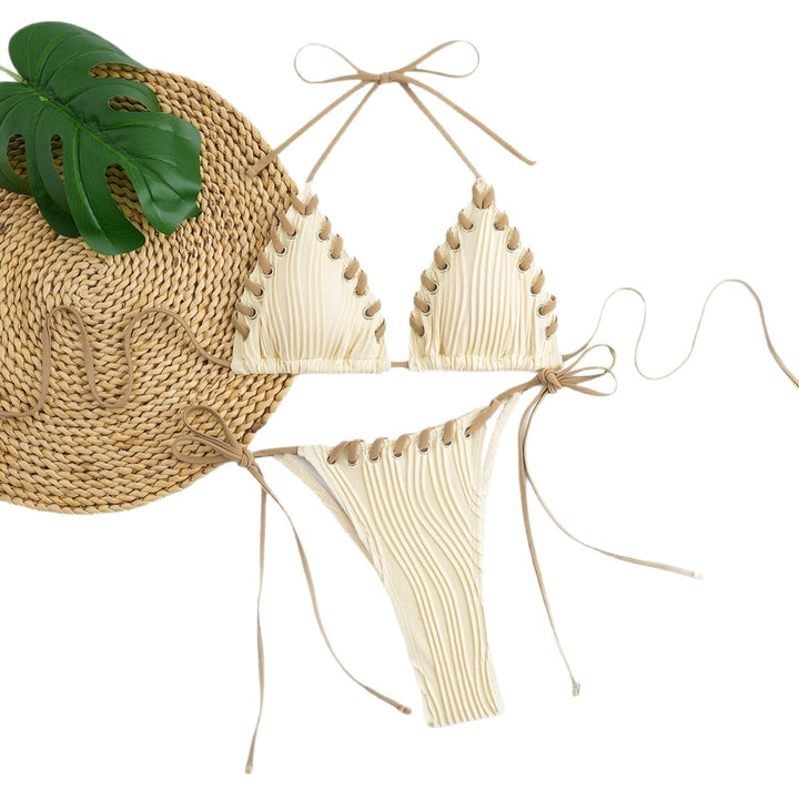 Damen Triangel-Bikini mit raffinierten Schnürdetails und moderner Rippstruktur Echo Archiv