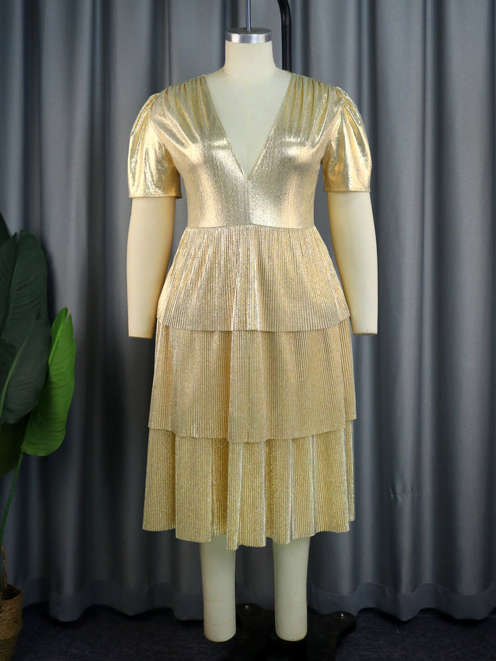 Damen Glänzendes Abendkleid mit voluminösem Rüschendesign Echo Archiv