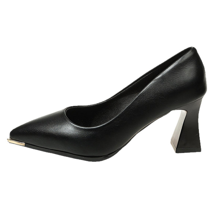 Damen Spitz zulaufende Pumps mit skulpturiertem Blockabsatz und Metallkappe – Lioré