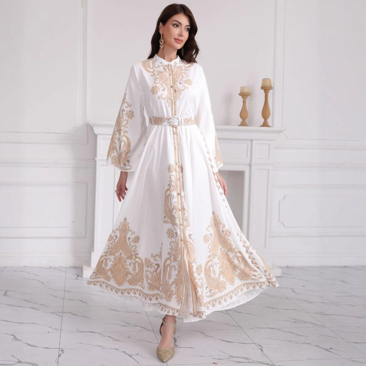 Damen Besticktes Maxikleid mit Stehkragen, Taillengürtel und Orientalischem Paisley-Motiv – Valéora