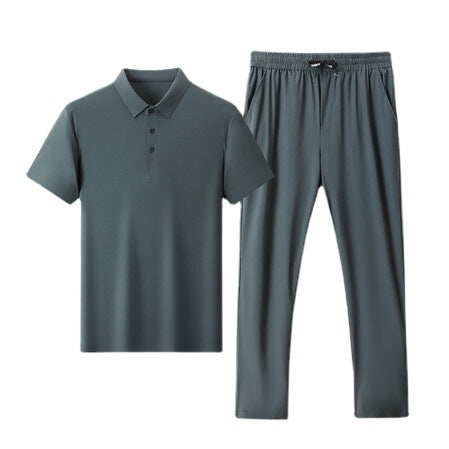 Herren Sportliches Ensemble aus atmungsaktiver Poloshirt und Jogginghose Echoarchiv