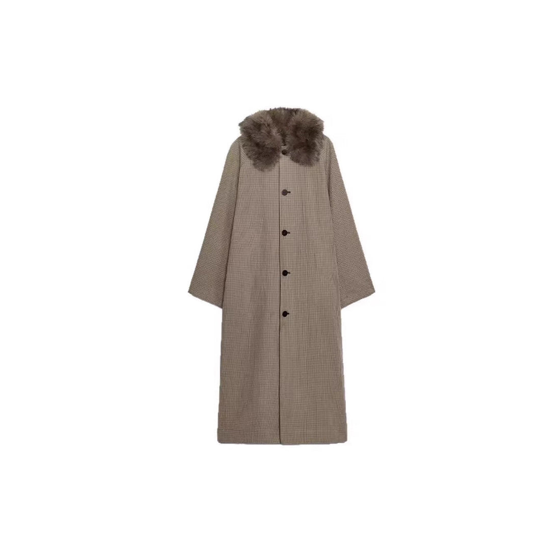 Damen langer Oversize Wollmantel mit abnehmbarem Kunstfellkragen und seitlichen Eingrifftaschen Echo Archiv