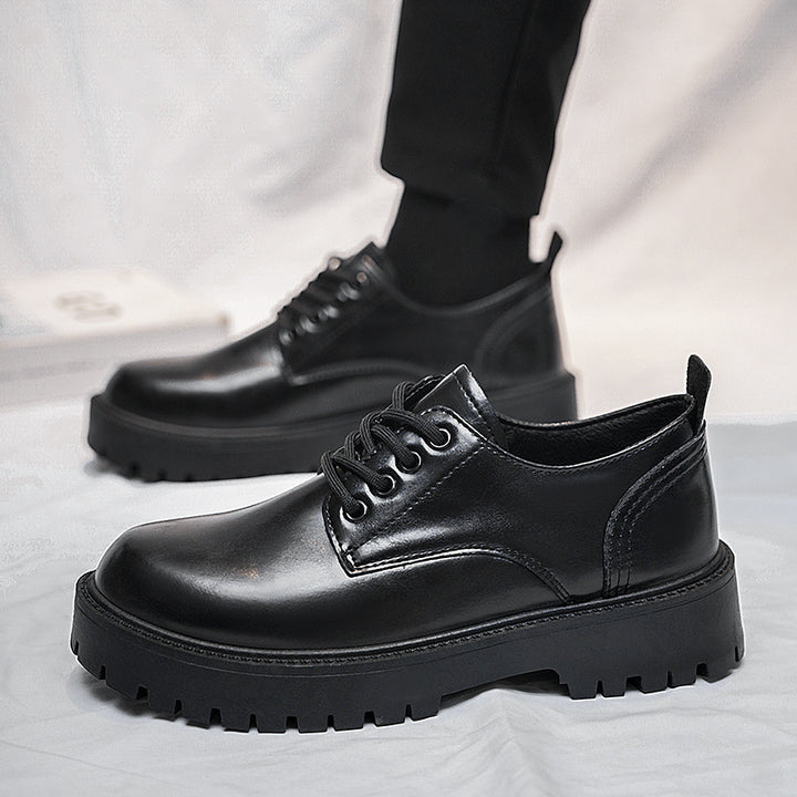 Herren robuste Derby-Schnürschuhe mit dick profilierter Gummilaufsohle und gepolstertem Komfortfußbett – Tavélo