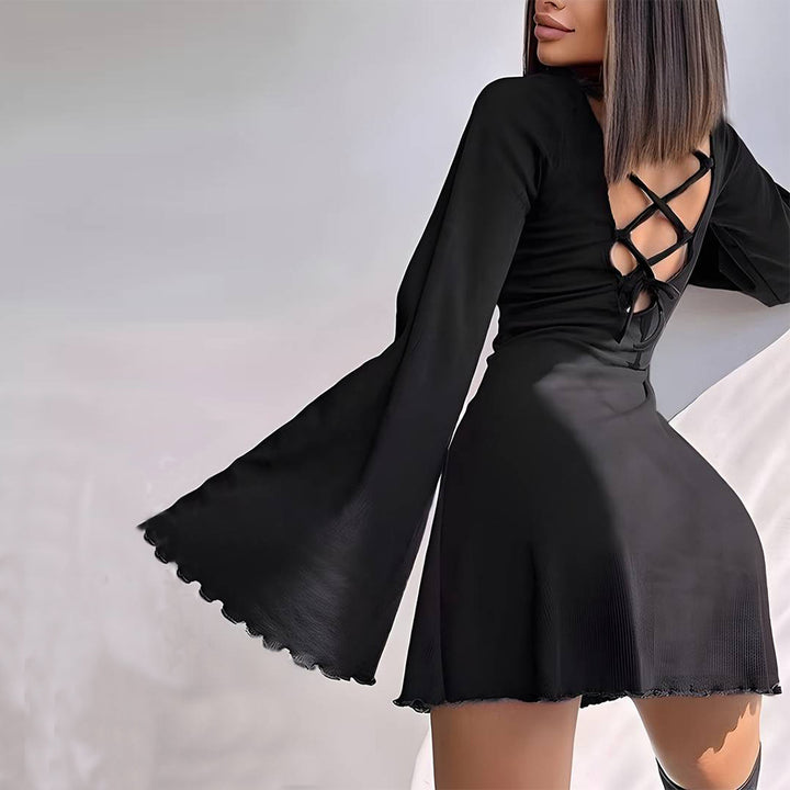Damen A-Linien Minikleid mit ausgestellten Trompetenärmeln und taillierter Silhouette – Élara